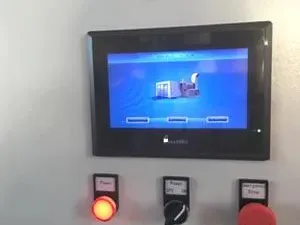 Управление через сенсорный экран